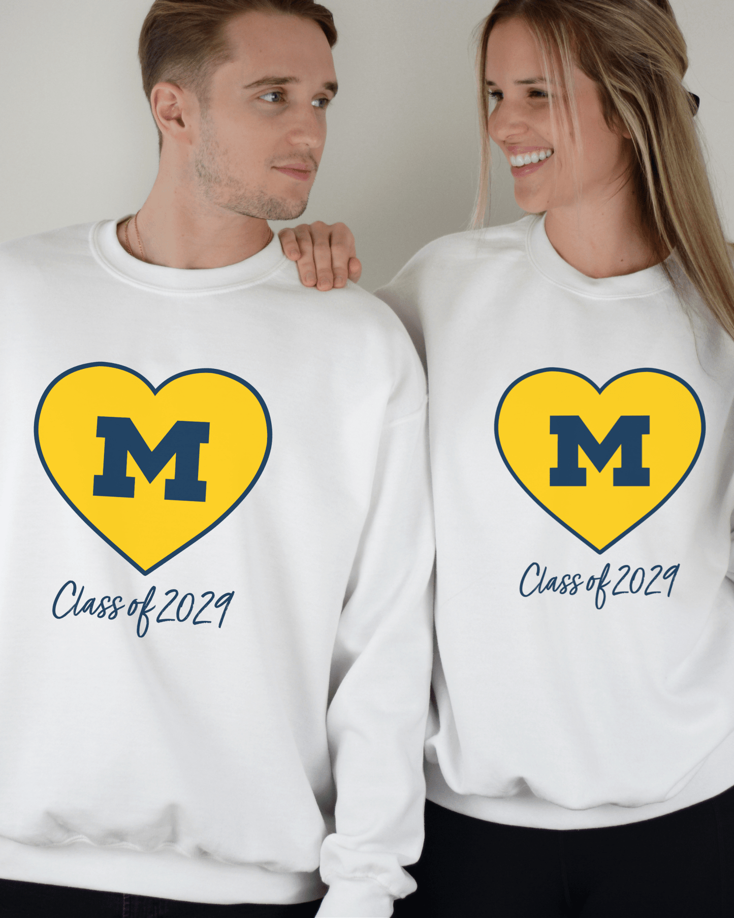 Single Logo Heart "Class Of" crewneck sweatshirt - Tailgate Vibes